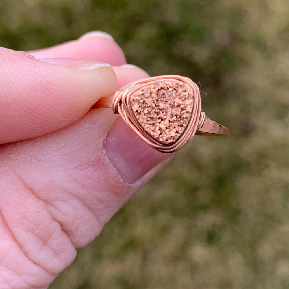 NWOT Copper Triangle Druzy Ring